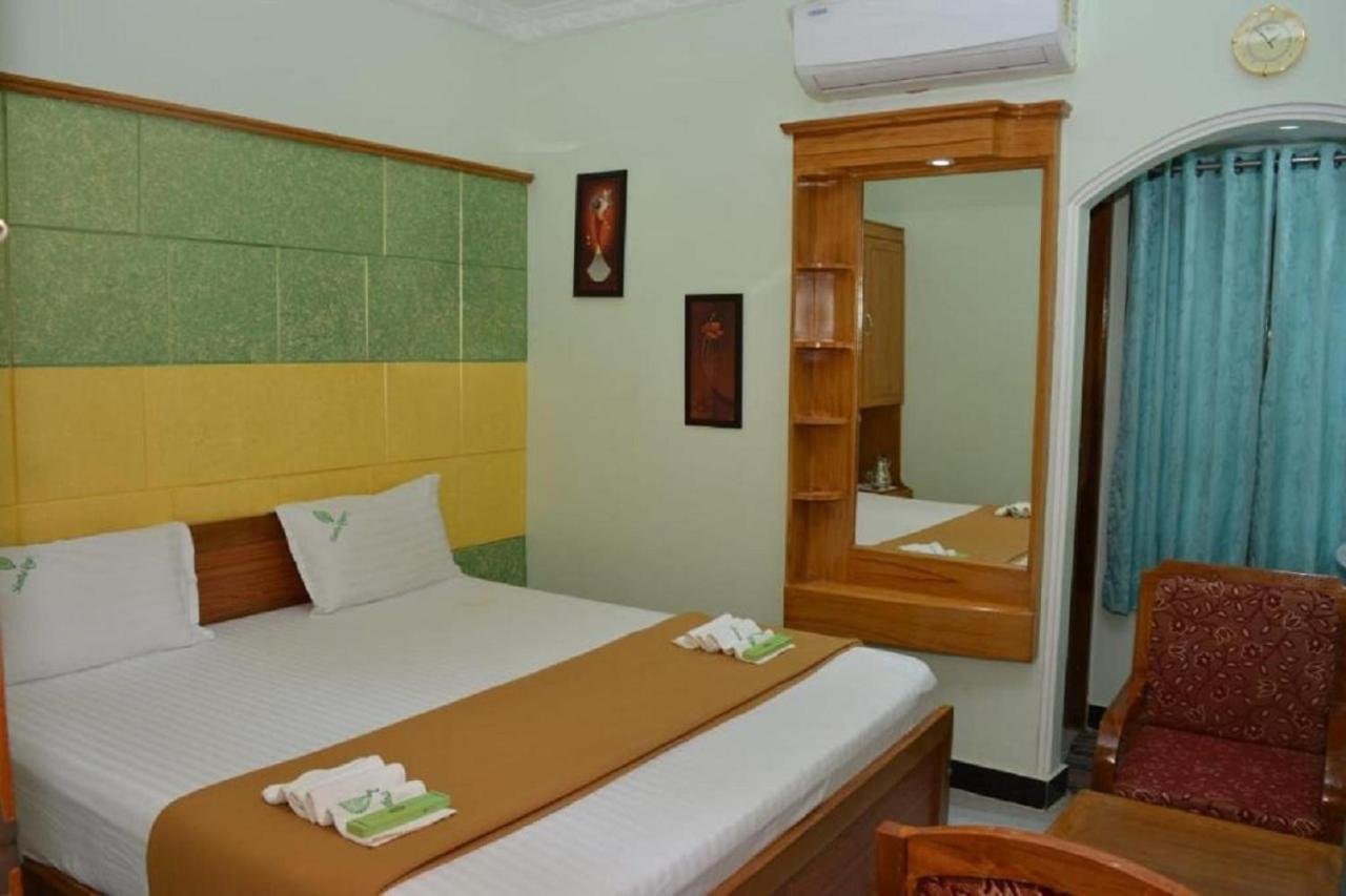 Skantha Regency Tiruchchendūr Eksteriør bilde